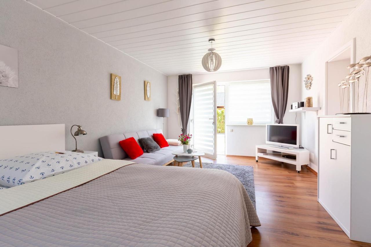 Sonnenblumenhaus 01 Apartment Prerow Luaran gambar